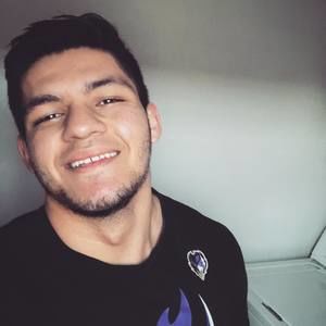 Meet your Posher, Damon